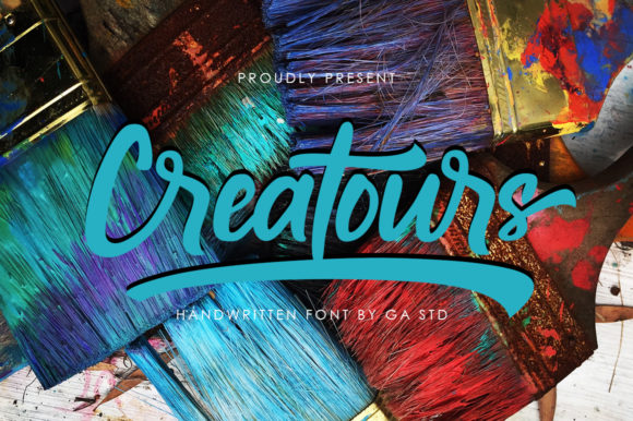 Creatours: A Flowing Typeface for Authentic Brand Identity